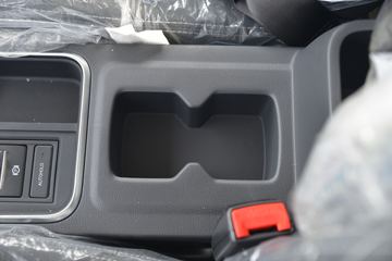 Ծ�� ����H500 150���� 4.17��AMT�Զ���������ʽ�Ῠ(����)(SH5043XXYZFDCWZ2)ͼƬ