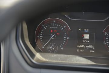 Ծ�� ����H500 150���� 4.17��AMT�Զ���������ʽ�Ῠ(����)(SH5043XXYZFDCWZ2)ͼƬ