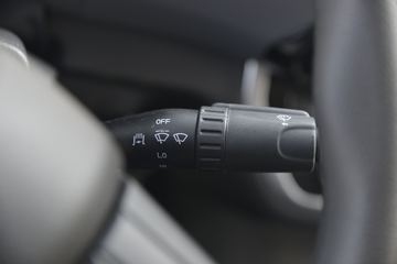 Ծ�� ����H500 150���� 4.17��AMT�Զ���������ʽ�Ῠ(����)(SH5043XXYZFDCWZ2)ͼƬ