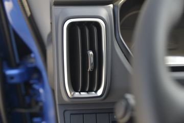 Ծ�� ����H500 150���� 4.17��AMT�Զ���������ʽ�Ῠ(����)(SH5043XXYZFDCWZ2)ͼƬ