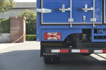 Ծ�� ����H500 150���� 4.17��AMT�Զ���������ʽ�Ῠ(����)(SH5043XXYZFDCWZ2)ͼƬ