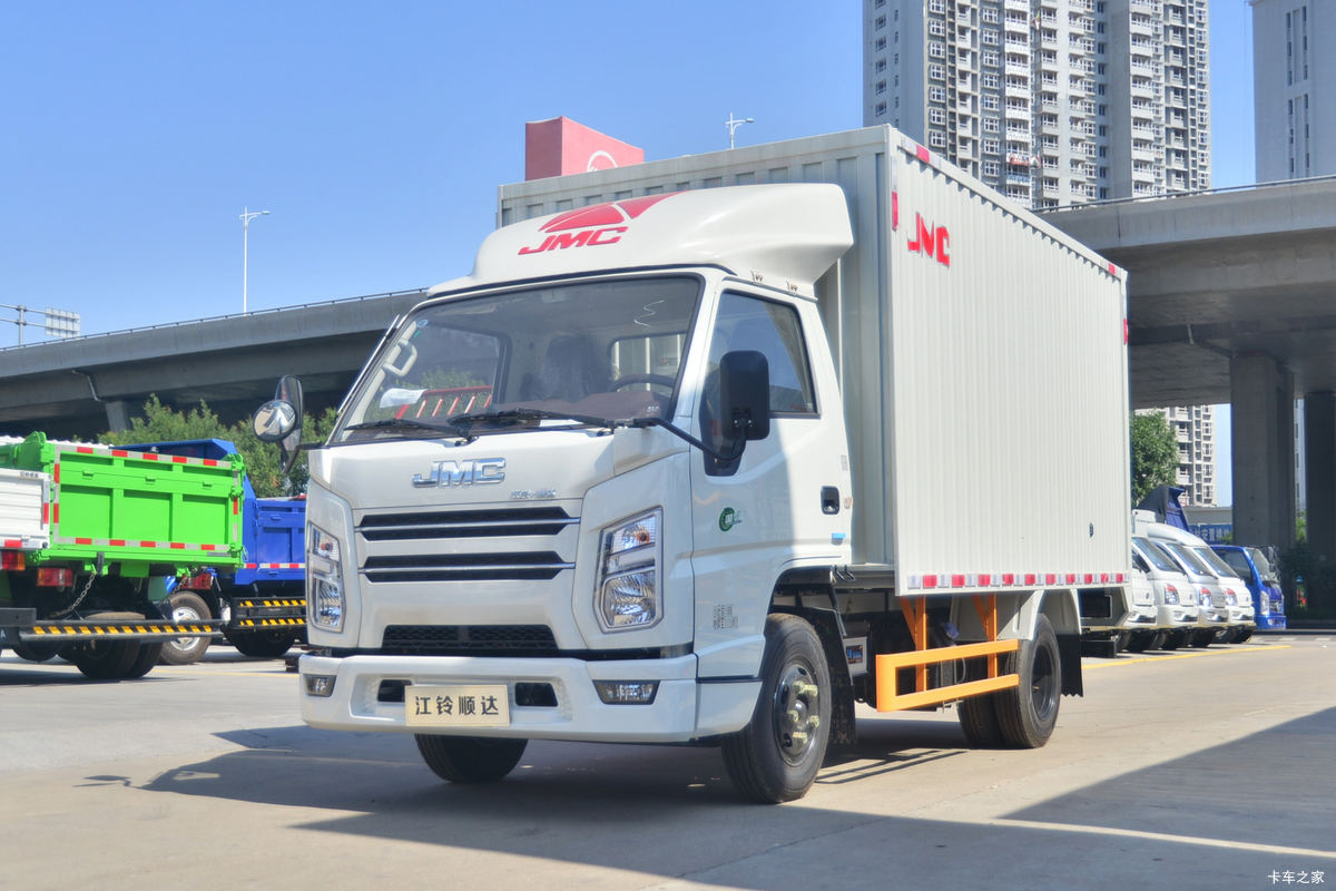 江铃 顺达小卡 122马力 3.3米单排厢式轻卡(国六)