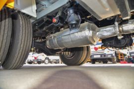 新款顺达&nbsp;载货车底盘                                                图片