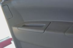 庆铃 五十铃KV100 120马力 4.17米单排厢式轻卡(QL5043XXYBUHAJ)