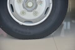 庆铃 五十铃KV100 120马力 4.17米单排厢式轻卡(QL5043XXYBUHAJ)