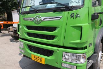 �ൺ��� ��V 220���� 6X2 5.2����ж��ͼƬ