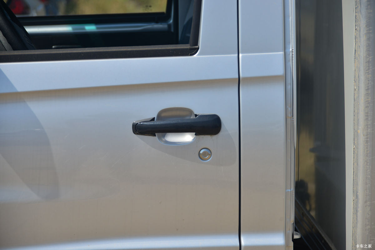 �� ��ԴT20S 1.5L 102���� ���� 3.03�׵�����ʽ΢��(����)(JKC5030XXY-DS6DL2)���                                                