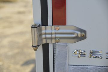 �� T20 85���� 1.2L ���� 2.61�׵�����ʽ΢��(����)(JKC5020XXYD6L1)ͼƬ