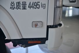 五十铃M600&nbsp;载货车外观                                                图片