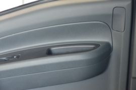 五十铃M600&nbsp;载货车驾驶室                                               图片