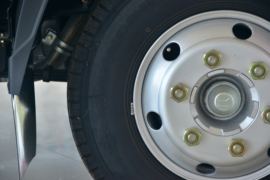 五十铃M600&nbsp;载货车底盘                                                图片