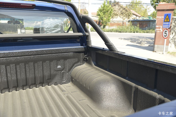 Ŀǰ��3.0T �￧���￧H�ֶ���������� ������ 