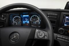 奔驰 新Actros F重卡 450马力 4X2牵引车(型号1845) 奔驰 新Actros F重卡 450马力 4X2牵引车(型号1845)