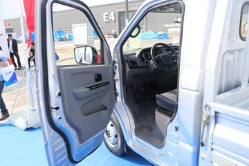 ���� ��� 1.6L 122���� 3.7�׵�������΢��(����)(KMC1033Q360D6)ͼƬ