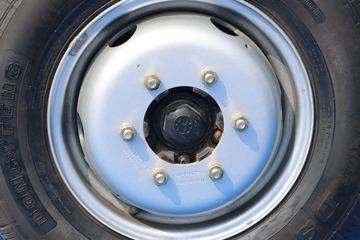 ���� ��� 1.6L 122���� 3.7�׵�������΢��(����)(KMC1033Q360D6)ͼƬ