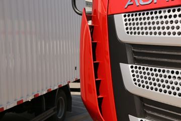 ���� ŷ��Rϵ 210���� 6.8�ײ�դʽ�ػ���(�߶�˫��)ͼƬ