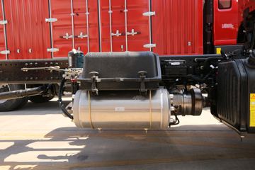 ���� ŷ��Rϵ 210���� 6.8�ײ�դʽ�ػ���(�߶�˫��)ͼƬ