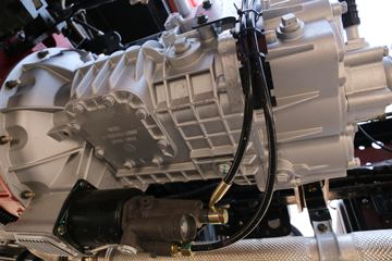 ���� ŷ��Rϵ 210���� 6.8�ײ�դʽ�ػ���(�߶�˫��)ͼƬ