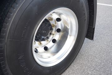 �ൺ��� JH6⁺�ؿ� ����հ� 550���� 6X4 AMT�Զ���ǣ����ͼƬ