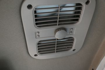 ���� ����V1 1.3L 87���� ���� 3.05�׵�����������ʽ΢��(������)(BJ5026XYK-AA)ͼƬ