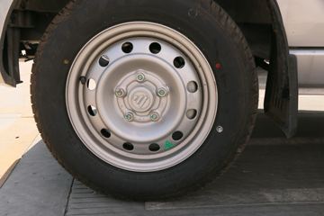 ���� ����V1 1.3L 87���� ���� 3.05�׵�����������ʽ΢��(������)(BJ5026XYK-AA)ͼƬ