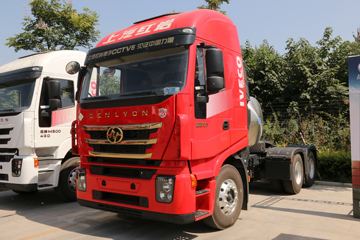 上汽红岩 杰狮C6重卡 380马力 6X LNG危险品牵引车(国六)(CQ4257HD10384TU)