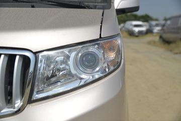 �� С��ʨX30L 102���� 6�� 1.5L����;���ó�(����)ͼƬ