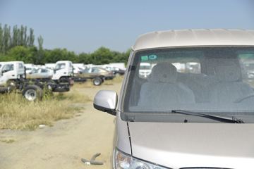 �� С��ʨX30L 102���� 6�� 1.5L����;���ó�(����)ͼƬ