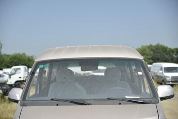 �� С��ʨX30L 102���� 6�� 1.5L����;���ó�(����)ͼƬ