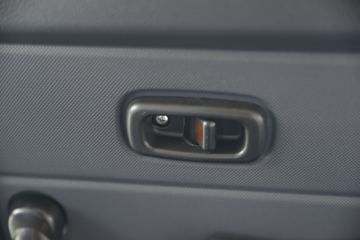 �� С��ʨX30L 102���� 6�� 1.5L����;���ó�(����)ͼƬ