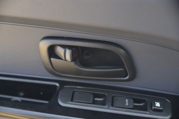 �� С��ʨX30L 102���� 6�� 1.5L����;���ó�(����)ͼƬ