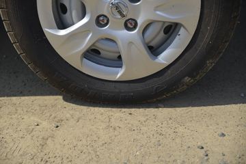 �� С��ʨX30L 102���� 6�� 1.5L����;���ó�(����)ͼƬ