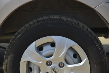 �� С��ʨX30L 102���� 6�� 1.5L����;���ó�(����)ͼƬ