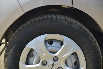 �� С��ʨX30L 102���� 6�� 1.5L����;���ó�(����)ͼƬ