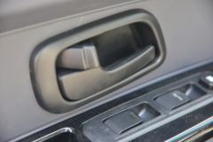 金杯 T52 2020款 标准型 1.5L 102马力 汽油 2.605米双排栏板微卡(国六)(JKC1034S6L0)