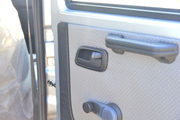 �� T32 ��׼�� 1.5L 102���� ���� 2.51��˫������΢��(����)(JKC1030SS6FL2)ͼƬ