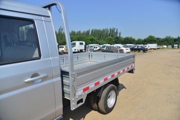 �� T52 2020�� ��׼�� 1.5L 102���� ���� 2.605��˫������΢��(����)ͼƬ