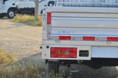 金杯 T32 标准型 1.5L 102马力 汽油 2.51米双排栏板微卡(国六)(JKC1030SS6FL2)