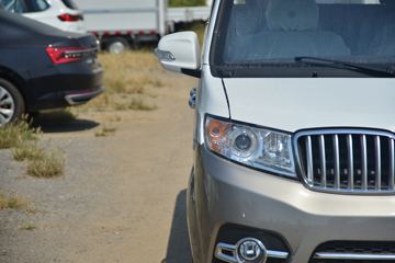 �� �º�ʨX30L 102���� 1.5L 7�������ͼƬ