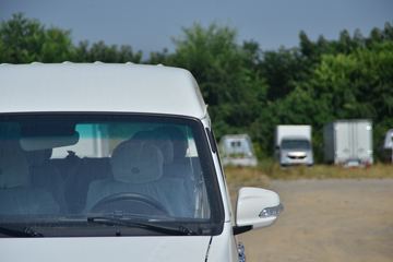 �� �º�ʨX30L 102���� 1.5L 7�������ͼƬ