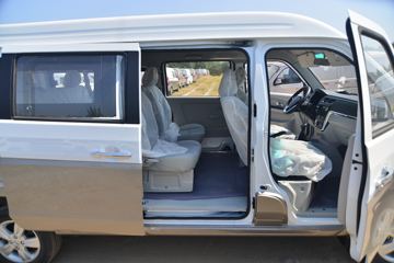 �� �º�ʨX30L 102���� 1.5L 7�������ͼƬ