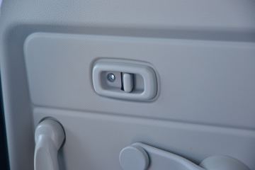 �� �º�ʨX30L 102���� 1.5L 7�������ͼƬ