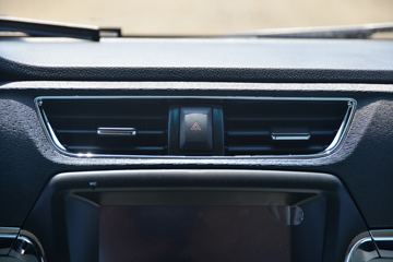 �� �º�ʨX30L 102���� 1.5L 7�������ͼƬ