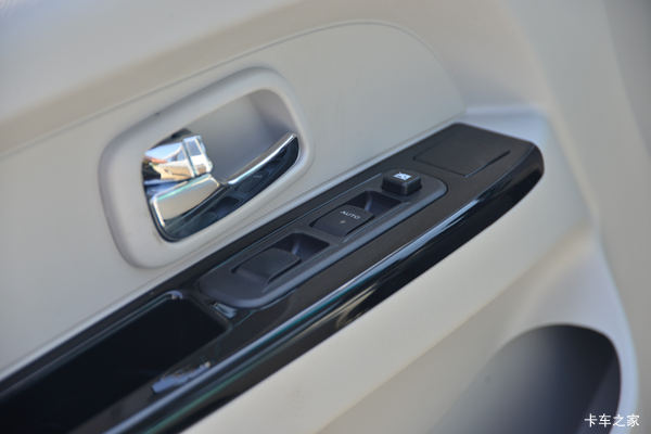 新海狮X30L微面太原市火热促销中 让利高达0.3万