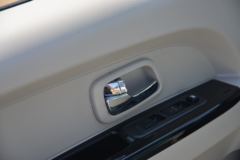 金杯 新海狮X30L 102马力 1.5L 7座面包车