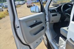 金杯 新海狮X30L 102马力 1.5L 7座面包车