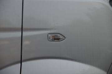 �� С��ʨX30 102���� 1.5L��ջ���(����)ͼƬ