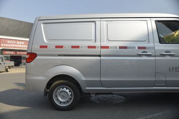 �� С��ʨX30 102���� 1.5L��ջ���(����)ͼƬ