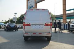 金杯 小海狮X30 102马力 1.5L封闭货车(国六)