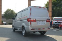 金杯 小海狮X30 102马力 1.5L封闭货车(国六)